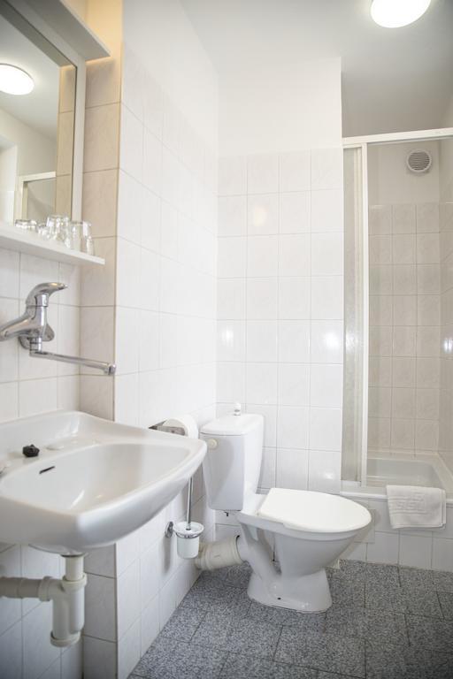 Lomnice Hotel & Restaurant Špindlerŭv Mlýn Δωμάτιο φωτογραφία